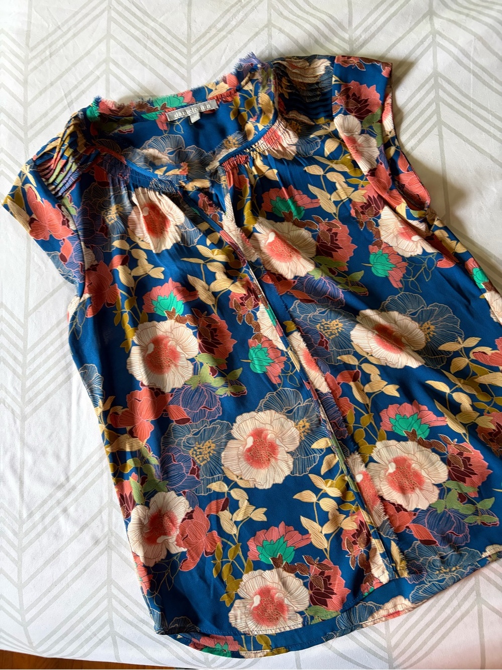 Daniel Rainn Blue Floral Button-Front Blouse